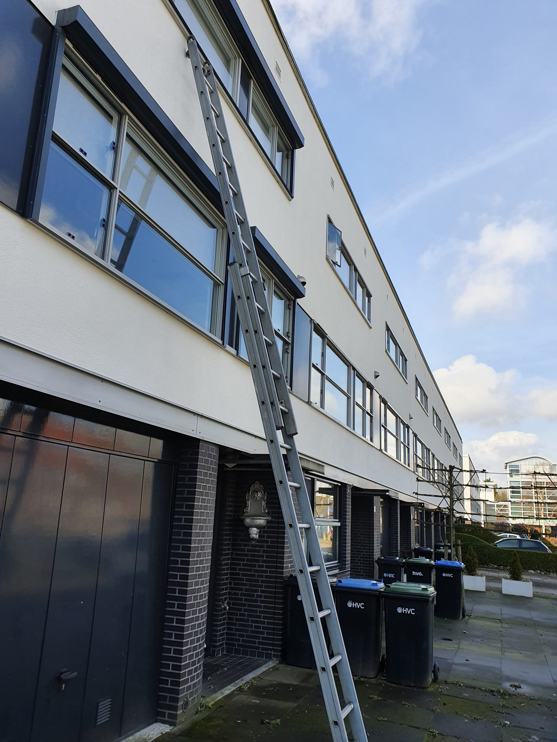 Glasbewassing van kantoor